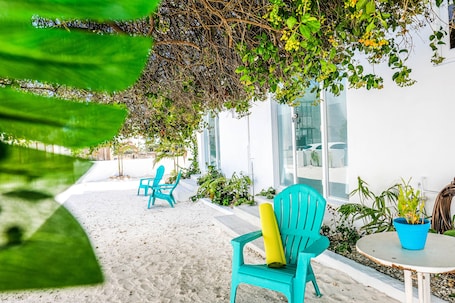 Terrace/patio. Ocean Front Property - Villa 3 Aruba with Hot Tub