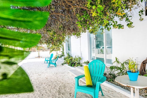 Ocean Front Property - Villa 3 Aruba with Hot Tub