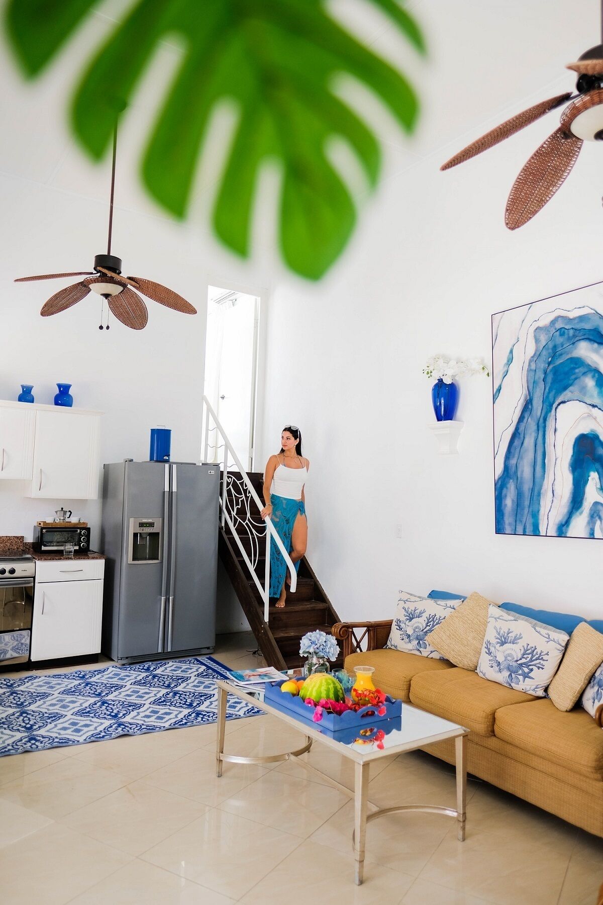 Apartment, 1 Bedroom | Private kitchenette | Fridge, microwave, coffee/tea maker, cookware/dishes/utensils