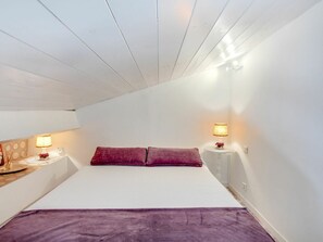 1 bedroom, travel crib, free WiFi, bed sheets