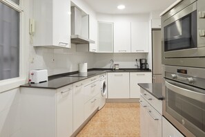 Fridge, microwave, oven, dishwasher