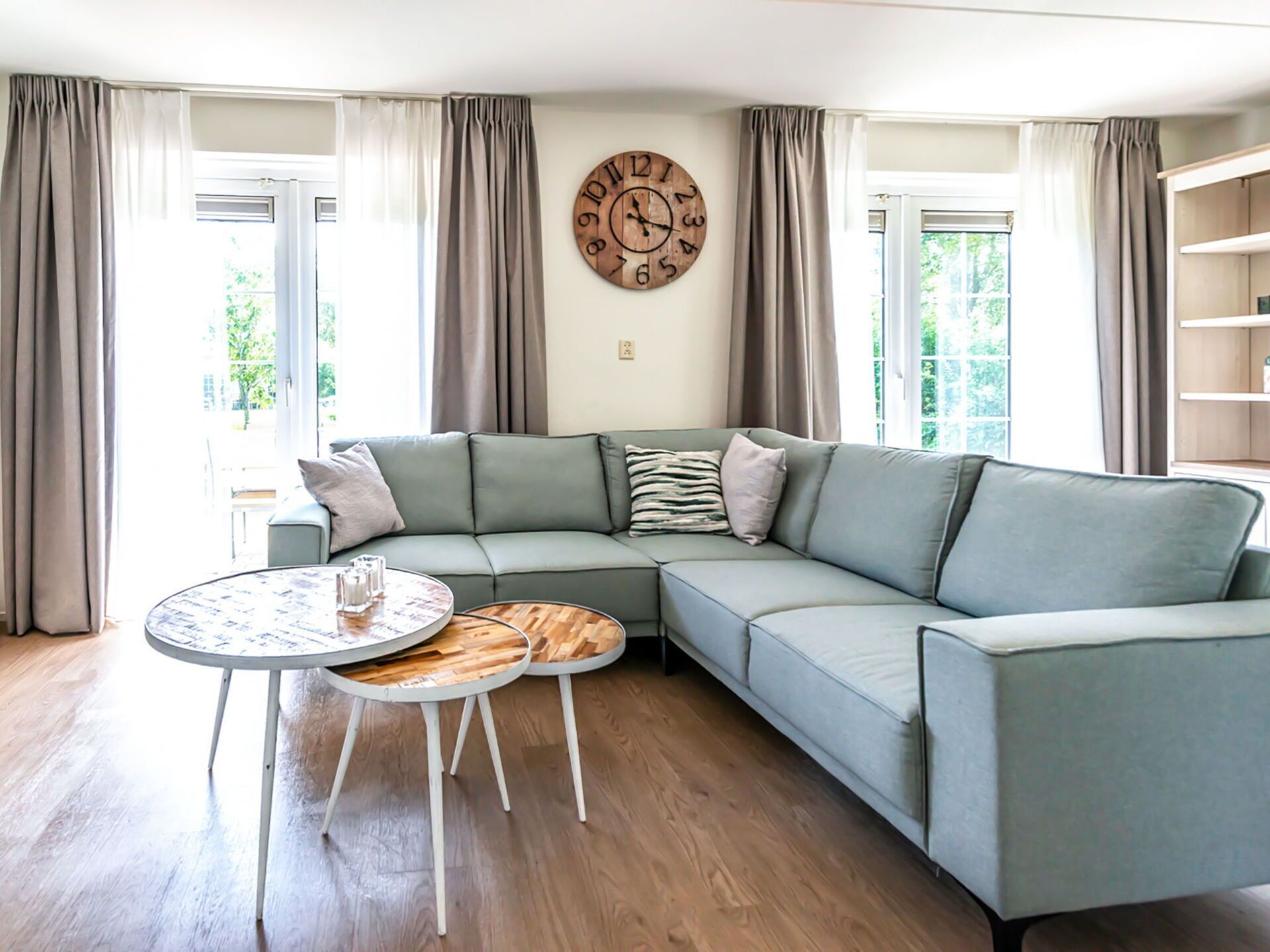 Maravillosa Casa De Vacaciones Privada Con Piscina, Wifi, Tv, Terraza Y Mascotas Permitida - Hellevoetsluis