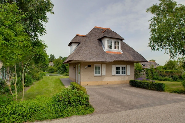 Eigentum, Zuhause, Haus, Wohngebiet, Grundeigentum, Hütte, Gebäude, Estate, Grundstueck, Dach