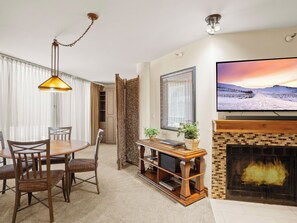 Interior - Updated Condo at Silver King, Easy Walk to Skiing at Park City Mountain (Park City)