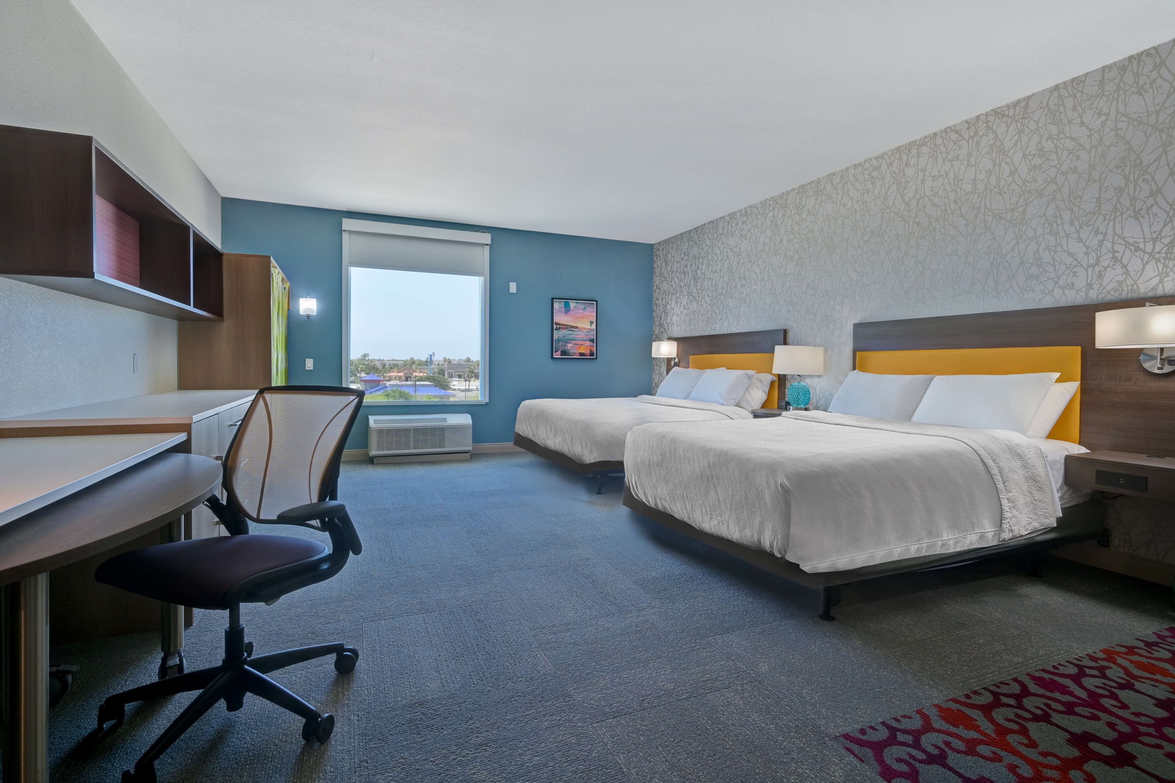 studio, 2 queen beds, non smoking | 1 bedroom, individually decorated, individually furnished, desk