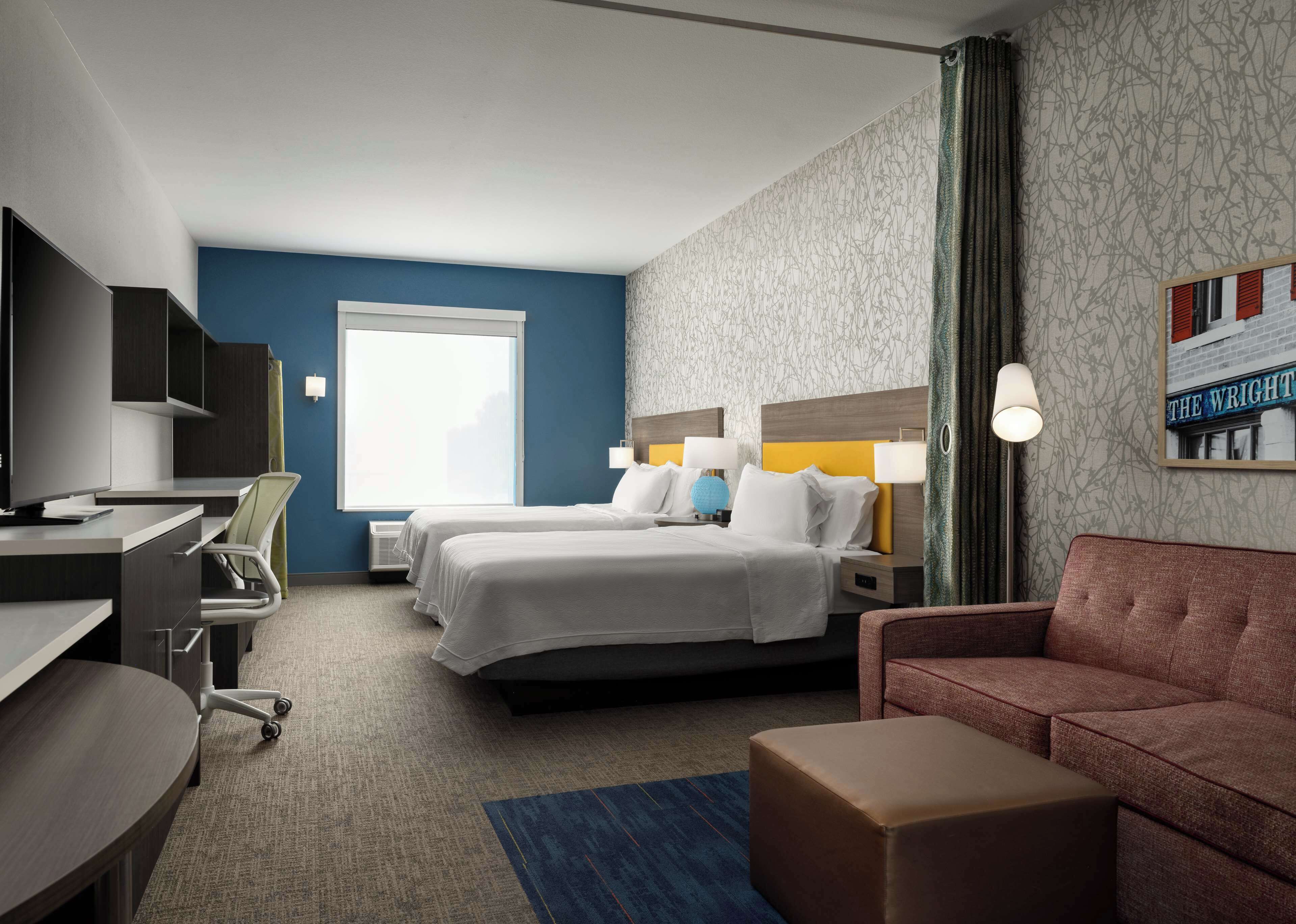 50-inch flat-screen tv with cable channels, tv, netflix