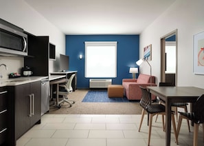 Premium bedding, down comforters, pillowtop beds, desk - Home2 Suites Troy (Troy)