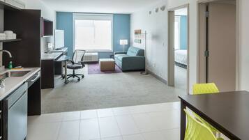 Suite, 1 Queen Bed, Accessible (Mobility & Hearing, Roll-in Shower) | Living area | 55-inch flat-screen TV with digital channels, TV