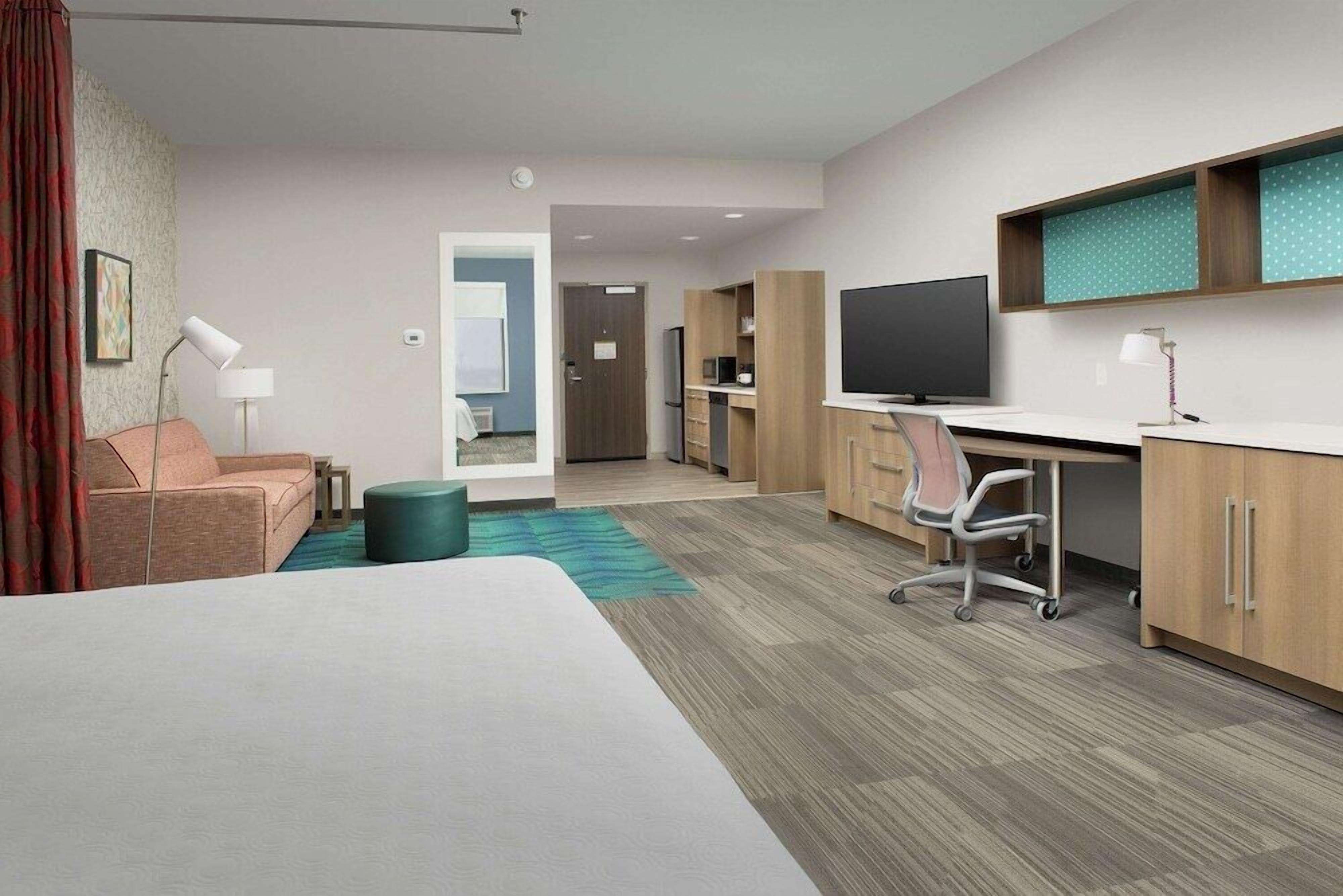 In-room safe, desk, laptop workspace, blackout drapes