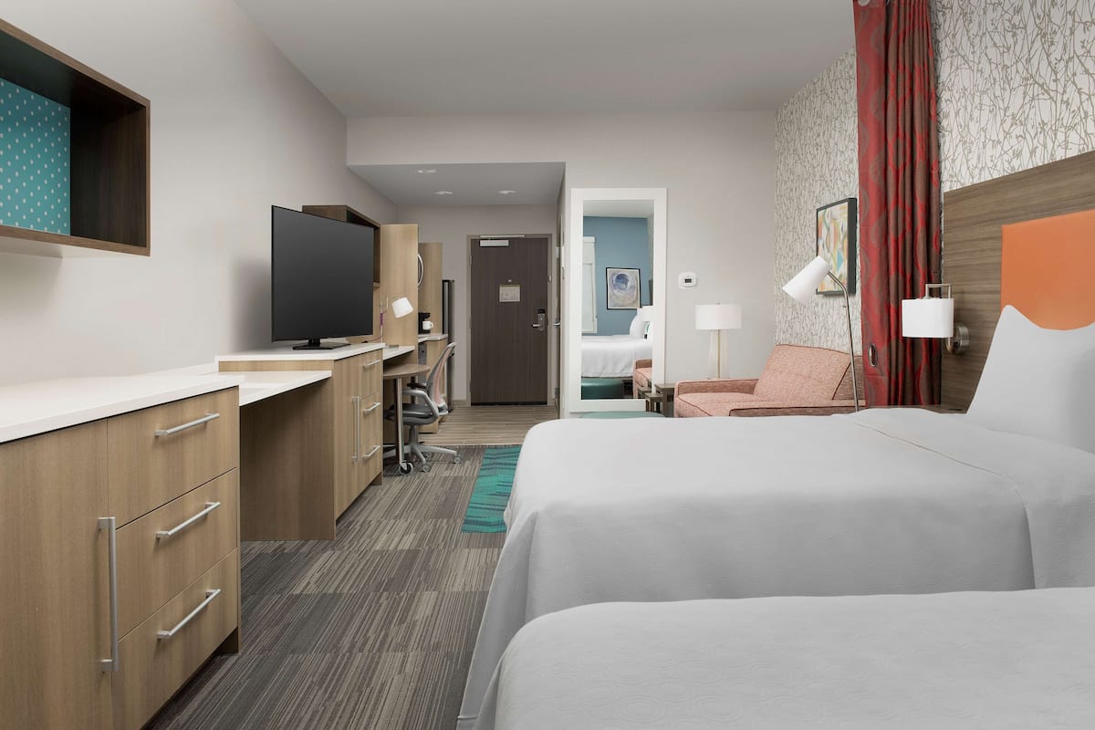 1 bedroom, in-room safe, desk, laptop workspace