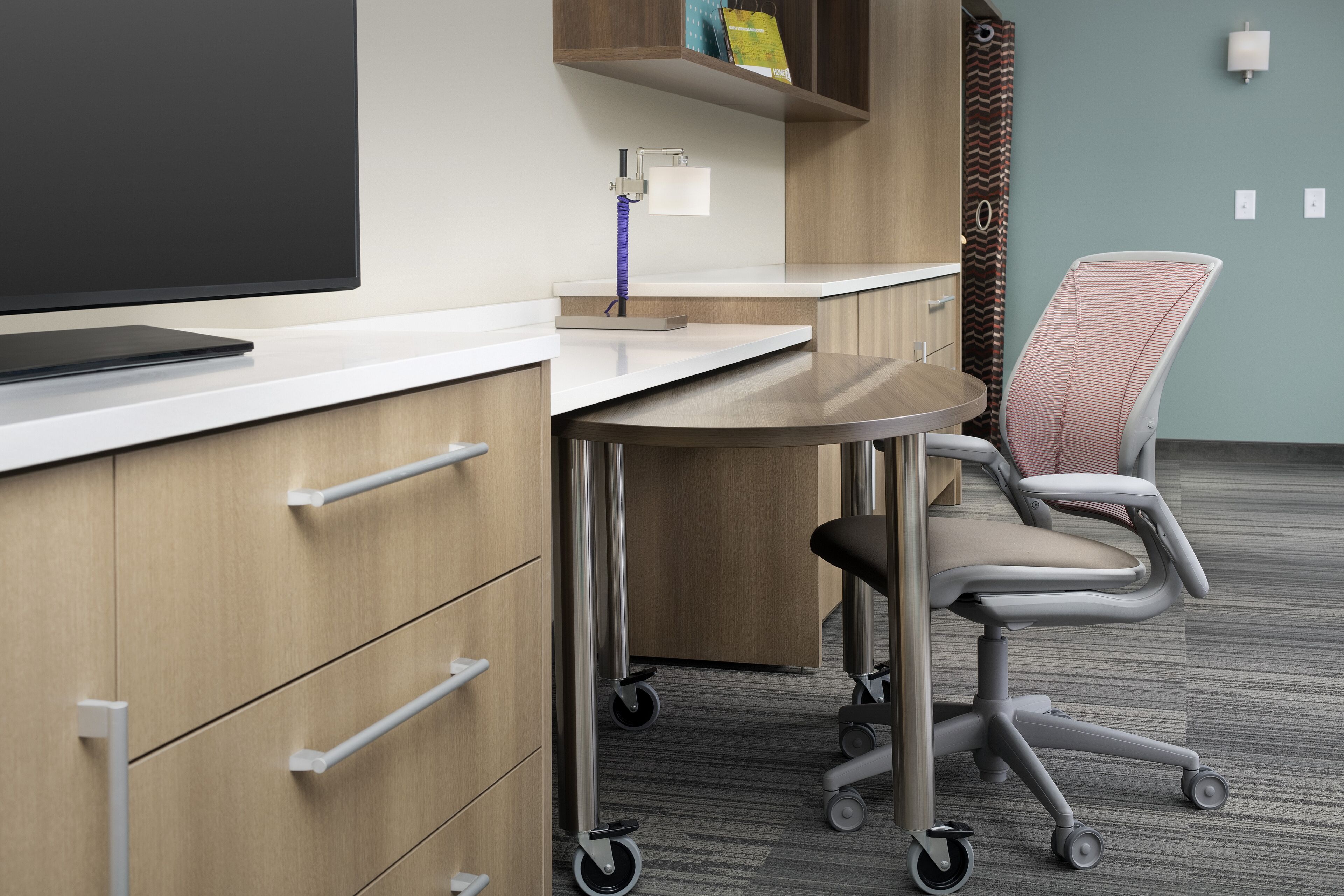 1 bedroom, in-room safe, desk, laptop workspace