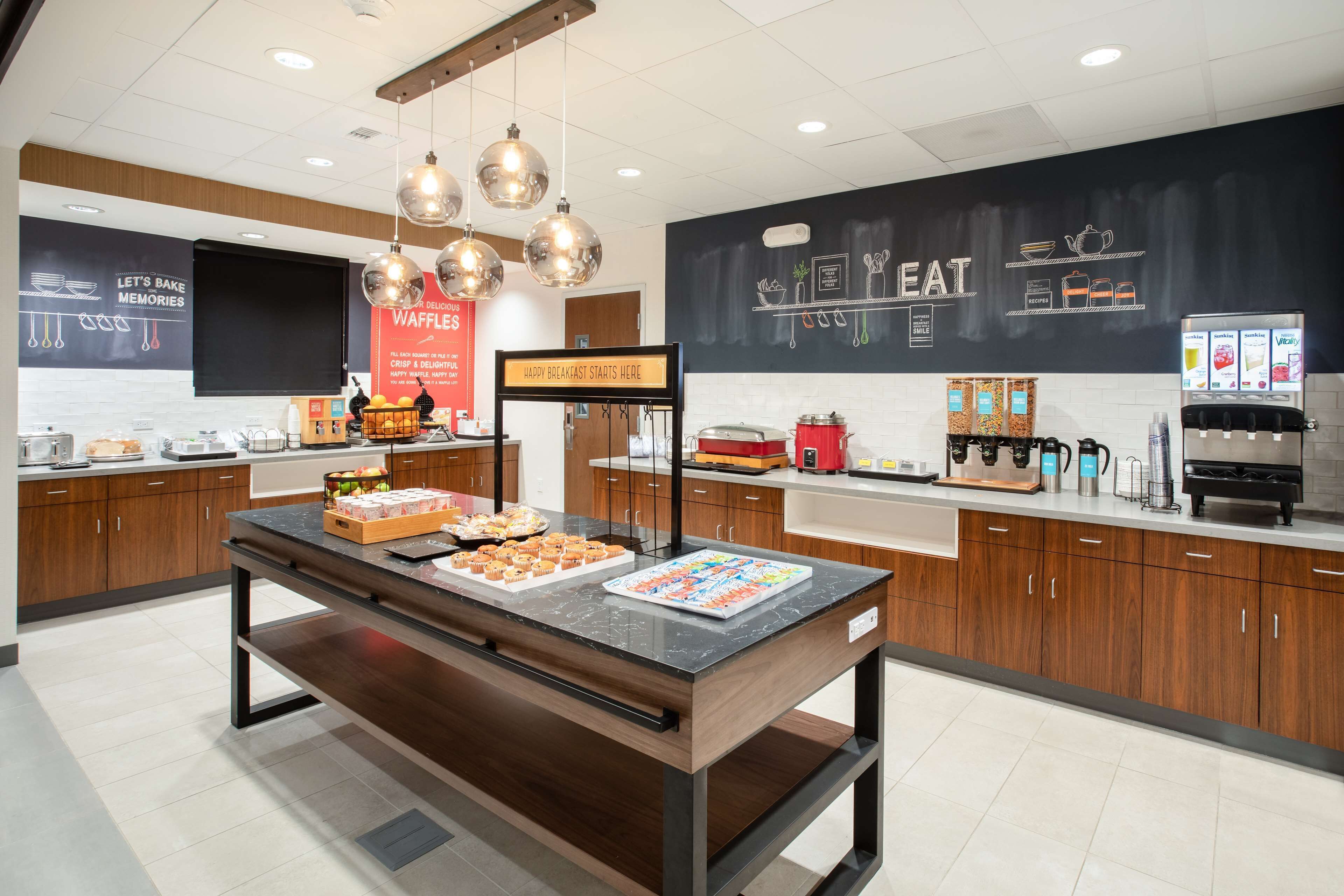 Café da manhã com buffet grátis todos os dias