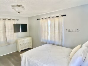 4 bedrooms, iron/ironing board, travel cot, free WiFi