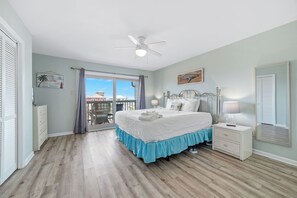 2 bedrooms, iron/ironing board, free WiFi, bed sheets - Three balconies, ocean views, private beach access & fishing pier on lagoon too! (Gulf Shores)