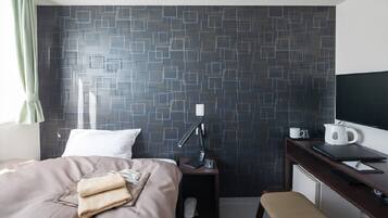 Single Room | Free WiFi