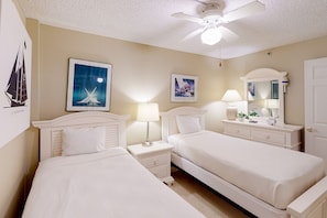 2 bedrooms, iron/ironing board, internet, bed sheets