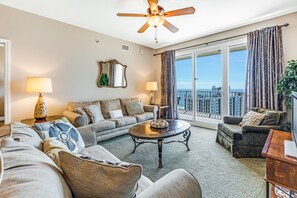 Televisión, reproductor de DVD y videoteca 