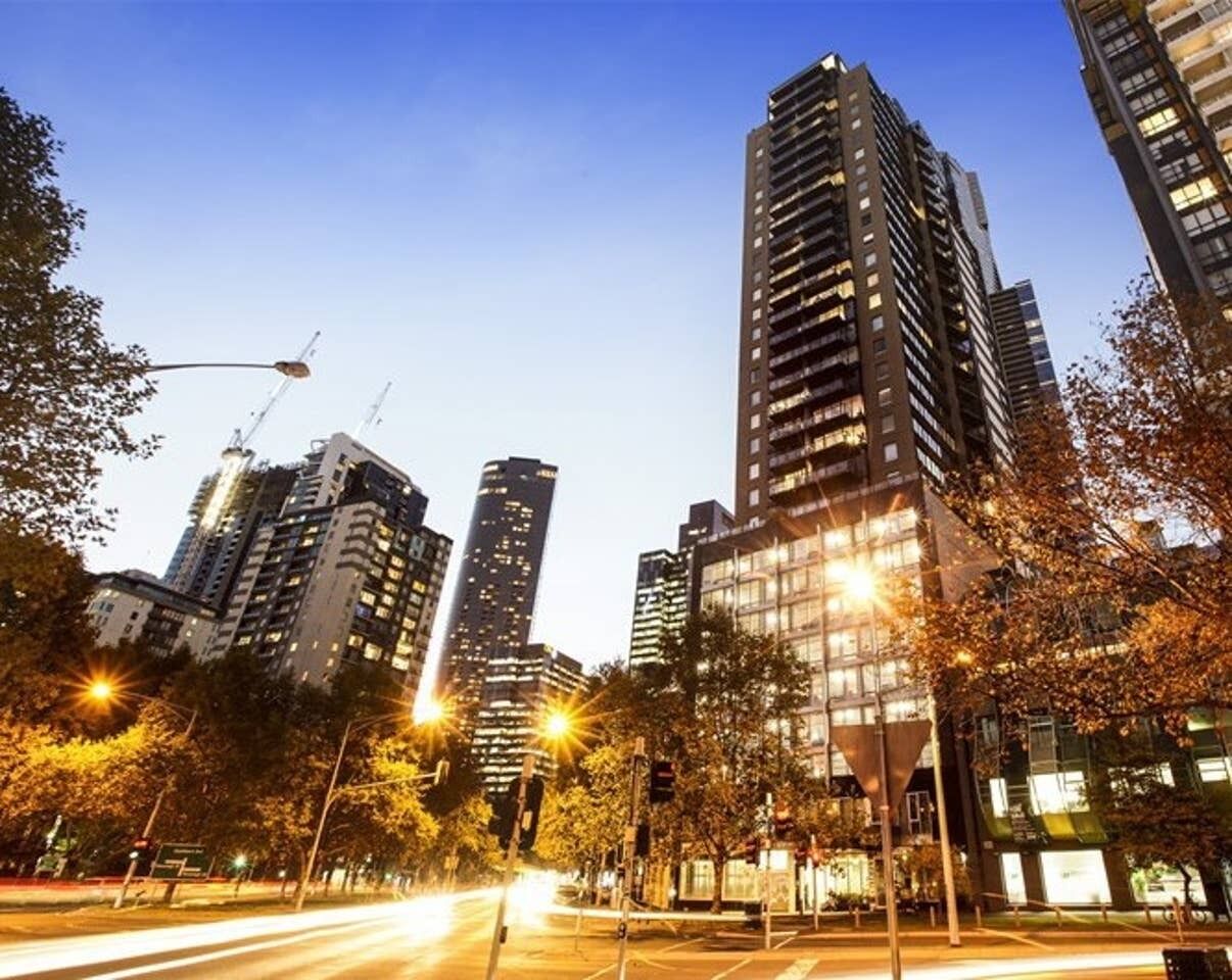 Melbourne and Southbank Gem with 3 bedrooms — image 26