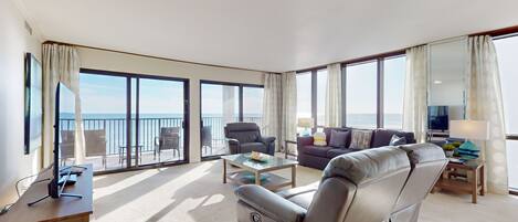 TV, lettore DVD, videoteca