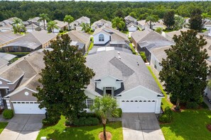 Exterior - Immaculate 4 bedrooms 3 bathroom is exceptional for your next vacation (Kissimmee)