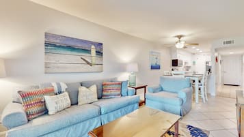 Televisión, reproductor de DVD y videoteca