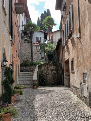 Property grounds - il balcone sul lago (Magreglio)
