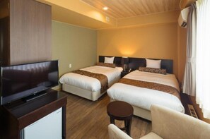 1 bedroom, desk, free WiFi, bed sheets