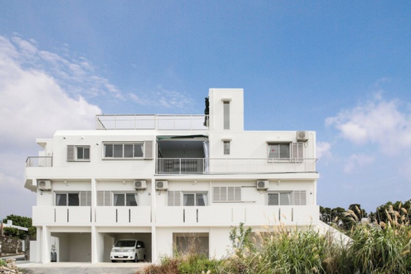 We guarantee you a comfortable stay. Enjoy your own "alternative life". We guarantee you a comfortable stay. Enjoy your own "alternative life".