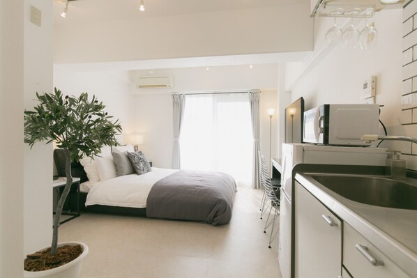 1 bedroom, desk, iron/ironing board, free WiFi