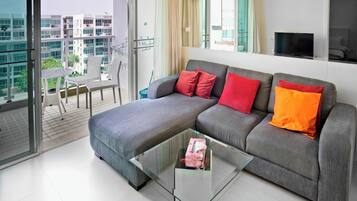 Smart TV, music library, video library