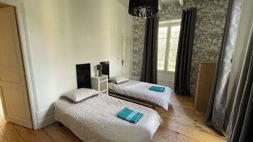 6 sovevĂŠrelser, strygejern/strygebrĂŠt, Wi-Fi