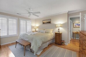 3 sovrum, strykjärn/strykbräda, gratis wi-fi och sängkläder