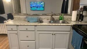 茶具/咖啡用具、冰箱、微波炉、烤箱
