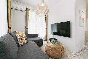 TV - Infinity Resort AGENA - An Qingming / Uruma Okinawa (Uruma)