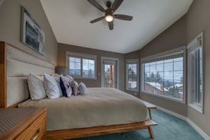 4 bedrooms, internet, bed sheets