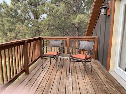 Quiet Bungalow in the Hills