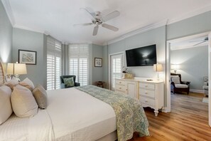 2 bedrooms, iron/ironing board, Internet, bed sheets