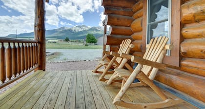 Creekside Log Cabin- conveniently located and direct creek access