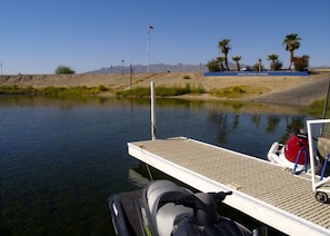 Unclassified image, 2 of 34, button - RIVERFRONT RUBY RED HOME & SPA & PRIVATE DOCK & INLET FUN! (Bullhead City)