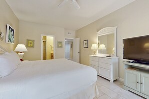 2 bedrooms, iron/ironing board, Internet, bed sheets