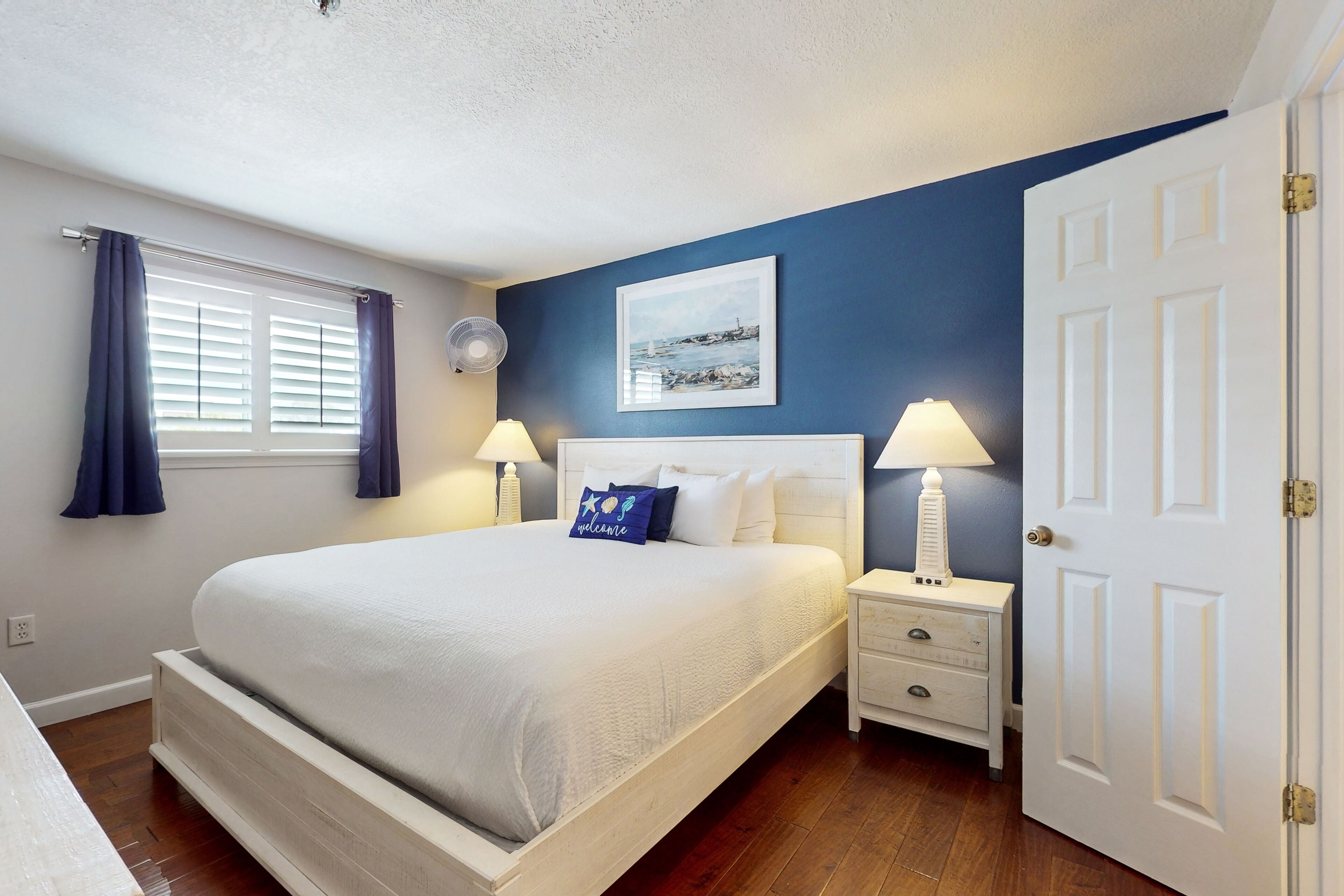 1 bedroom, iron/ironing board, internet, bed sheets