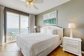 2 bedrooms, iron/ironing board, Internet, bed sheets