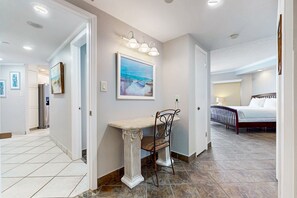 2 Schlafzimmer, Bügeleisen/Bügelbrett, kostenloses Internet, Bettwäsche