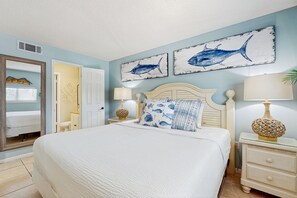 1 bedroom, iron/ironing board, internet, bed sheets