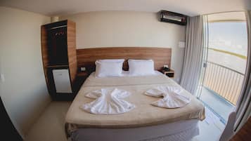 Pillowtop-patjalliset sängyt, minibaari, ilmainen Wi-Fi, vuodevaatteet