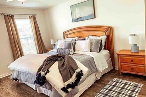 3 chambres, fer et planche à repasser, accès au Wi-Fi (inclus)