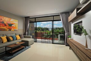 Studio Suite | View from room - Nai Harn Condominium (Rawai)