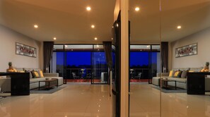 Suite Studio | Literie de qualité supérieure, coffres-forts dans les chambres