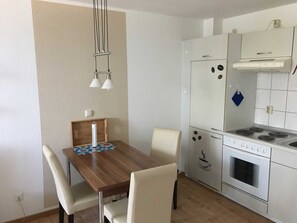 Imagen sin descripción, 4 de 18, botón