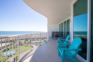 Unclassified image, 3 of 40, button